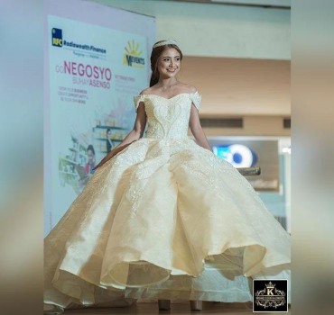 Gowns-and-suits-parade-6