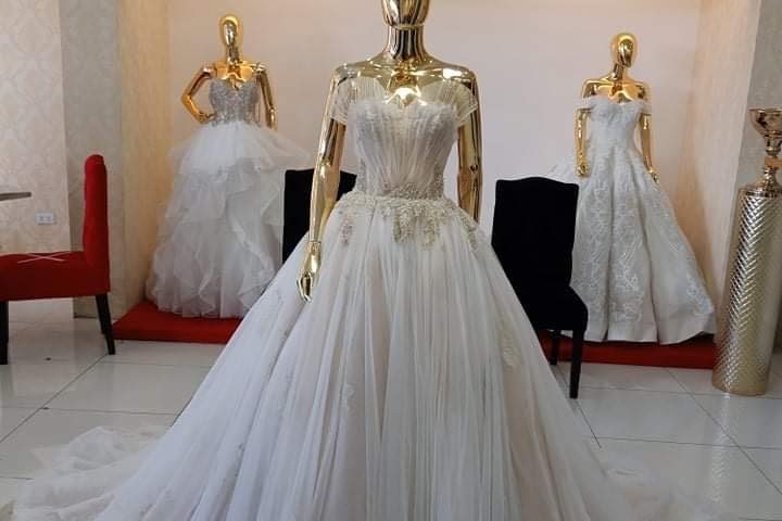 Class  B Wedding Gown